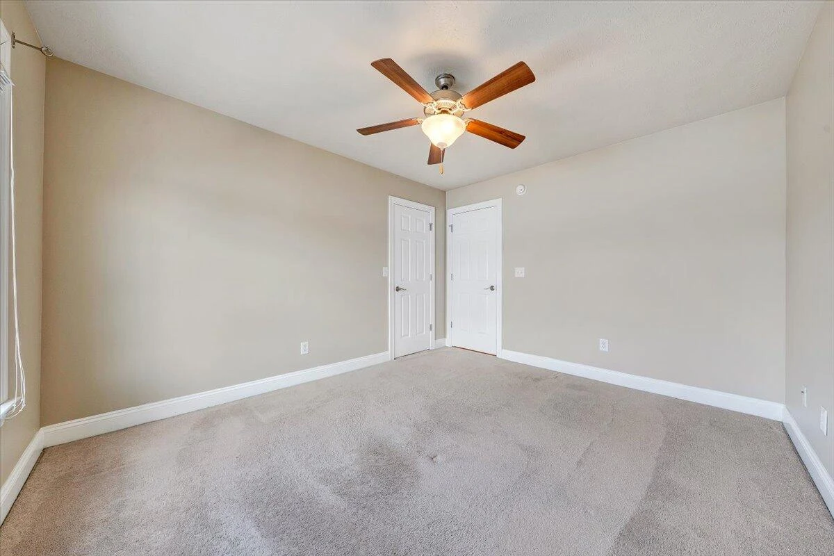 102 Wexford ST - Photo 40