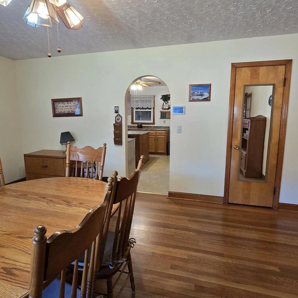 2333 Webbs Mill RD - Photo 15
