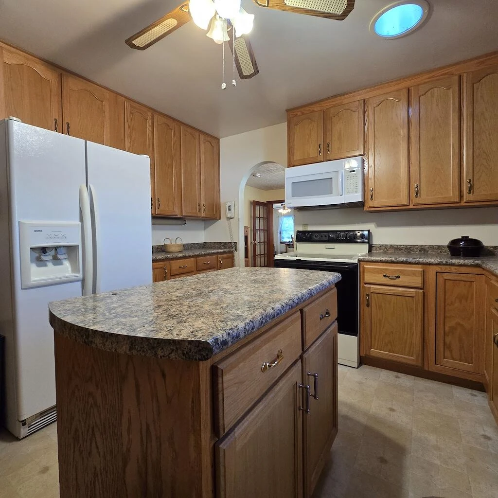 2333 Webbs Mill RD - Photo 18