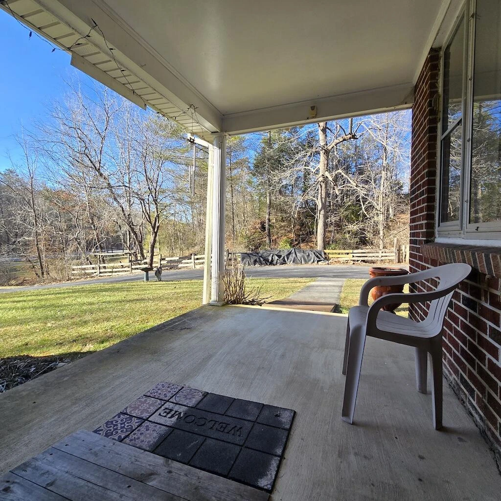 2333 Webbs Mill RD - Photo 32