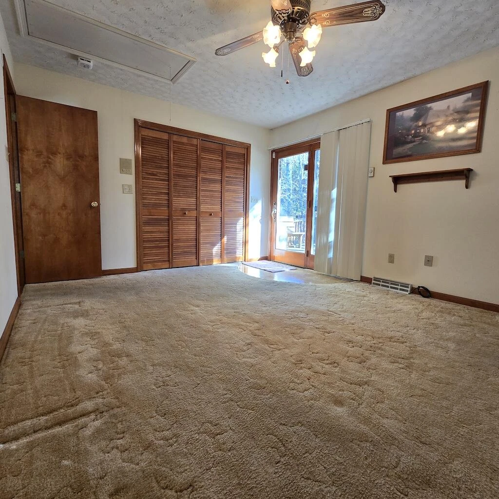 2333 Webbs Mill RD - Photo 7
