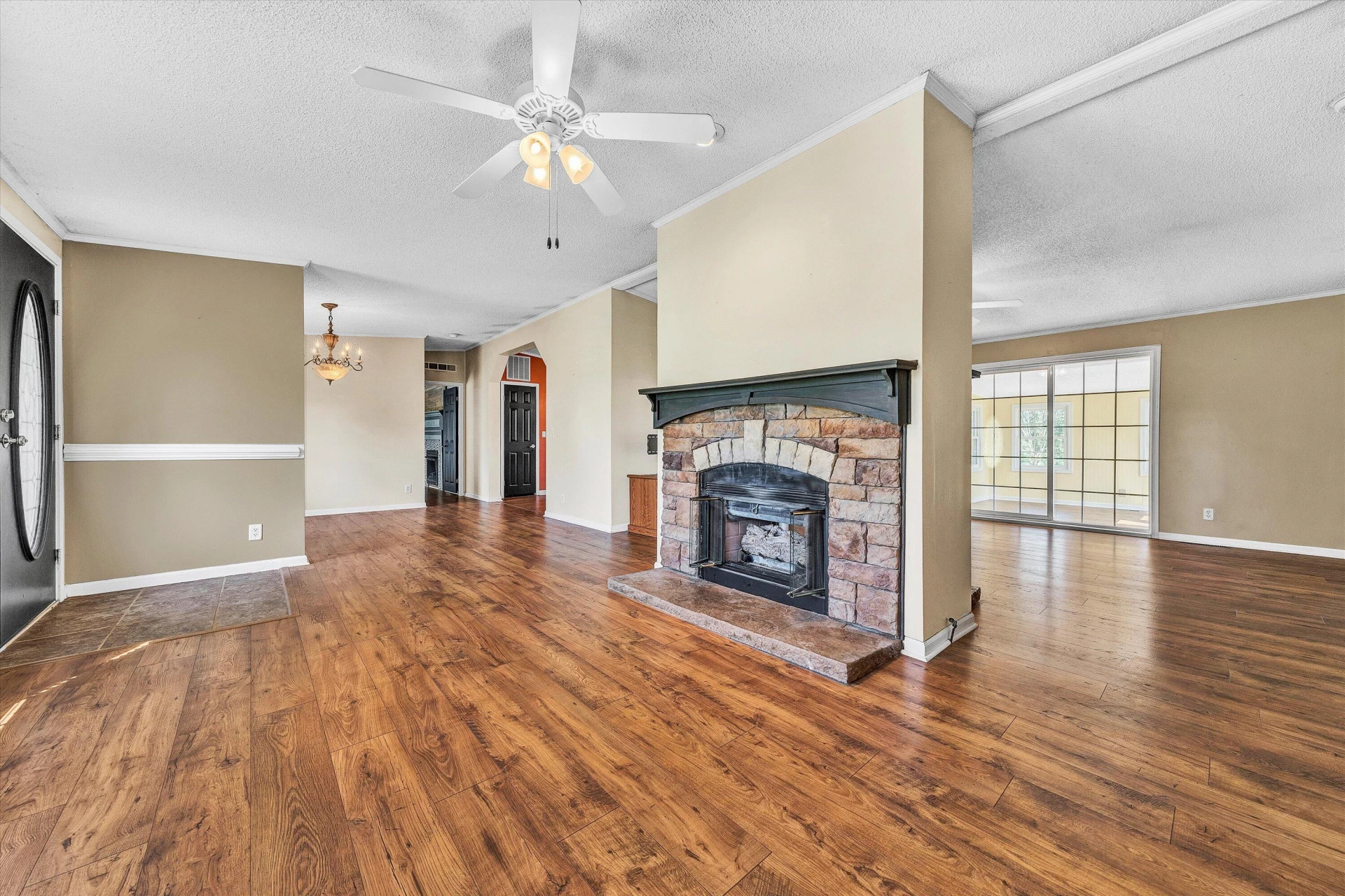 12817 Smith Mountain Lake PKWY - Photo 20