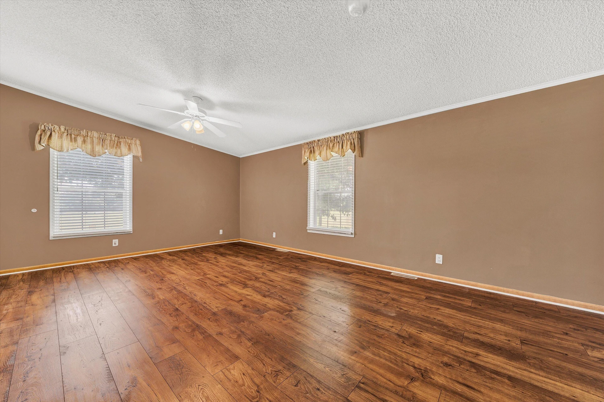 12817 Smith Mountain Lake PKWY - Photo 38