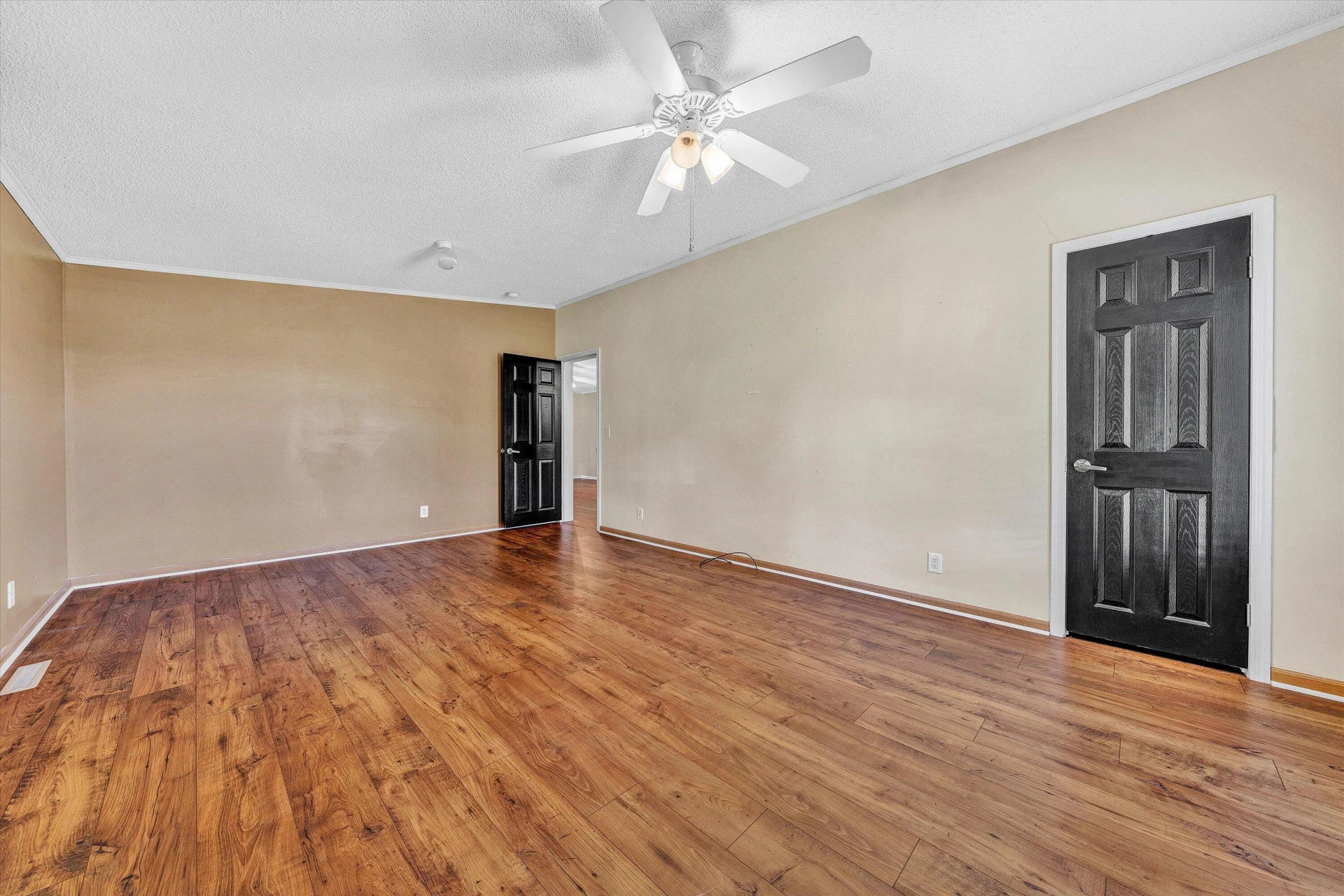 12817 Smith Mountain Lake PKWY - Photo 39