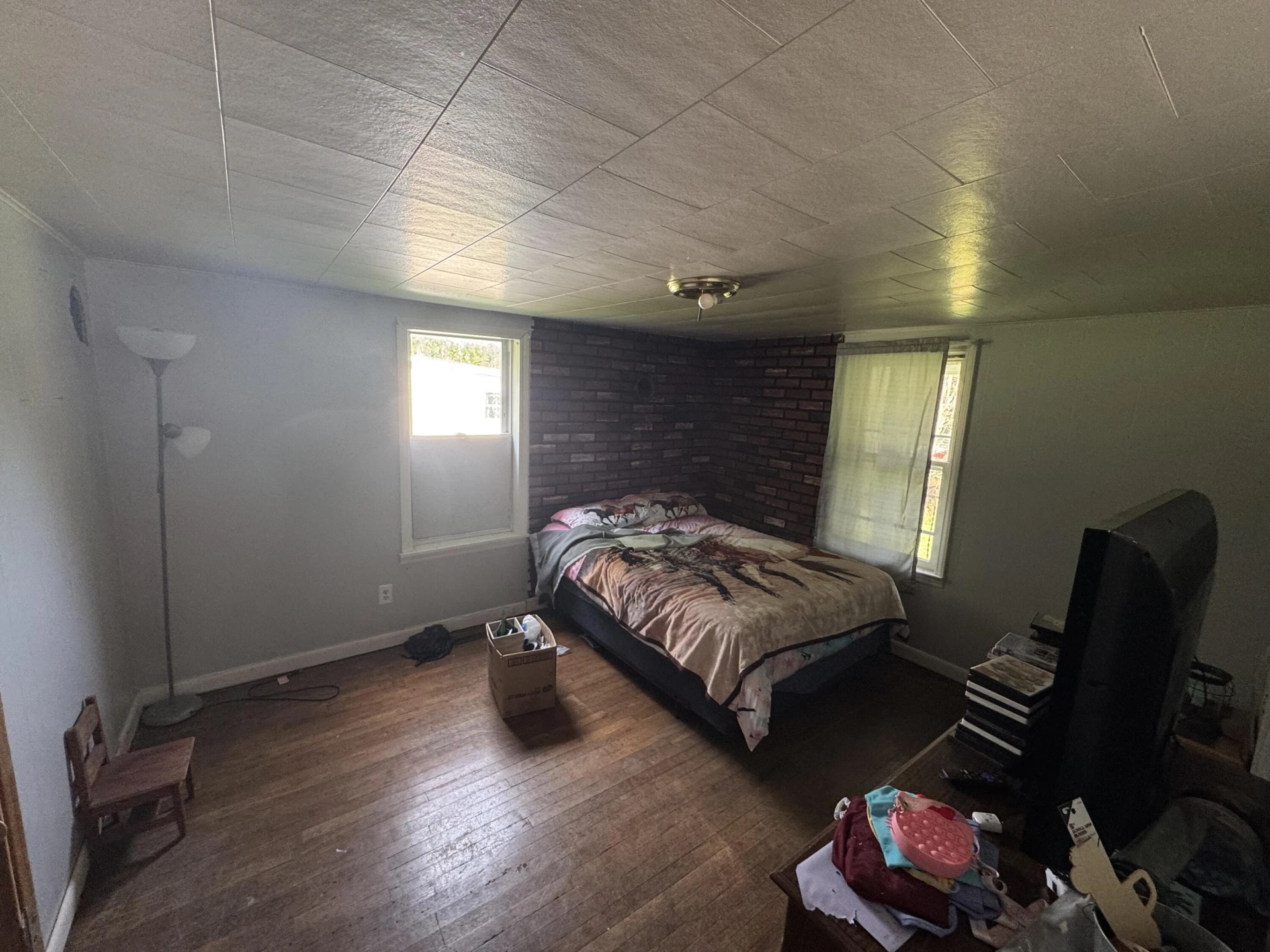 150 Crestwood DR - Photo 9