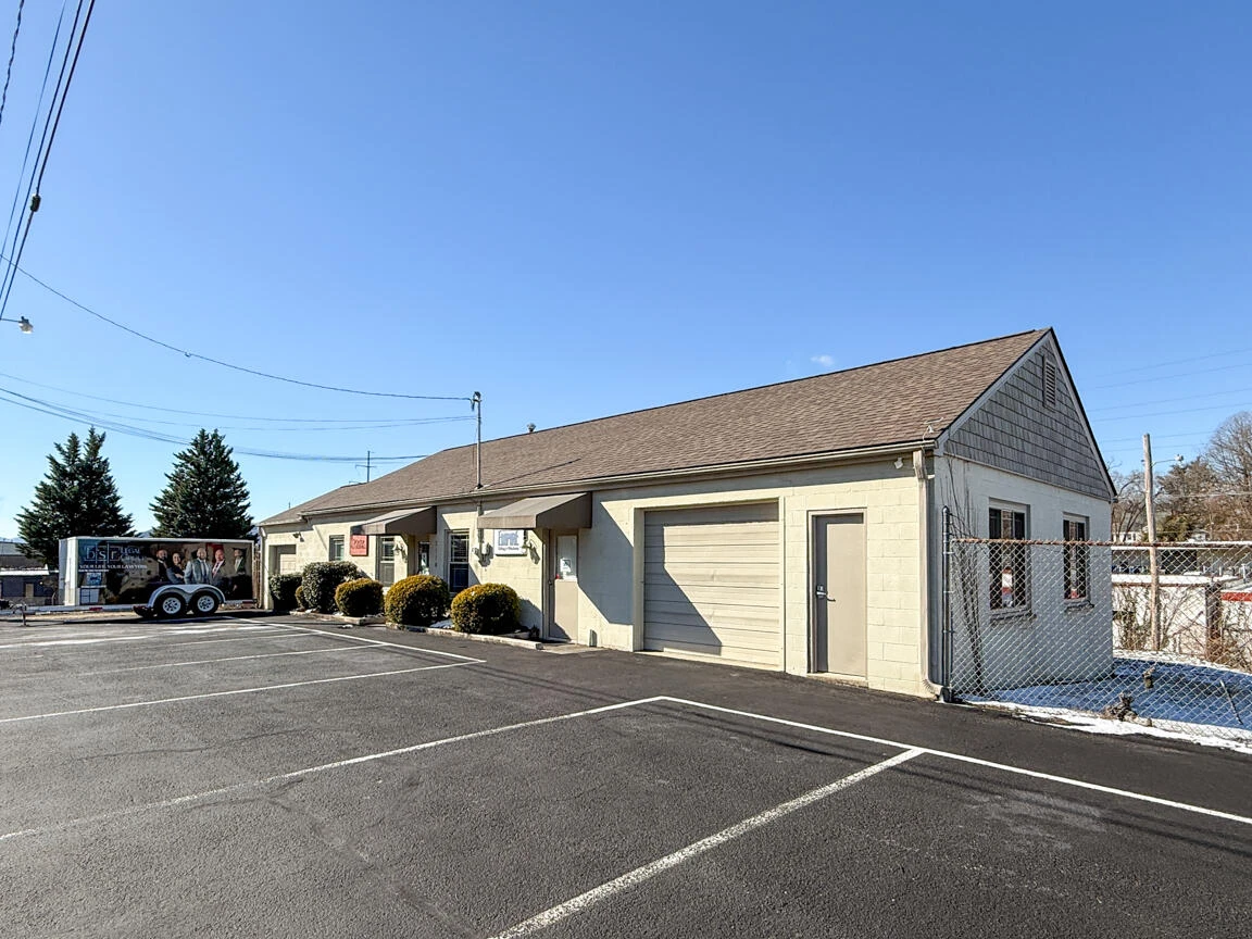 2110 Shenandoah Valley AVE - Photo 8