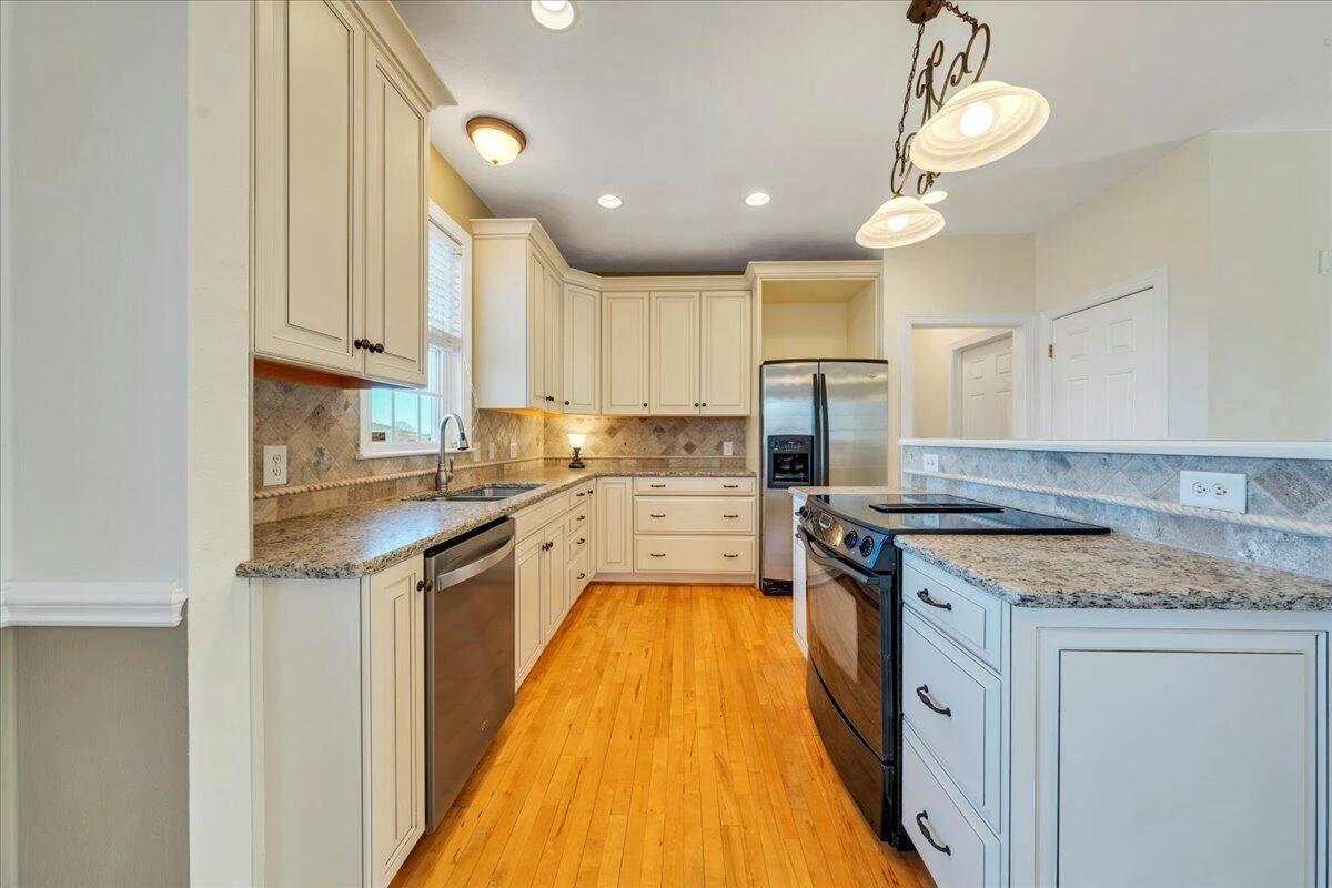 735 South Battery DR - Photo 11