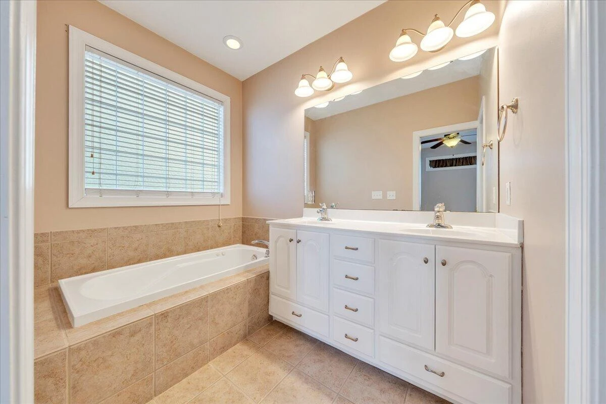 735 South Battery DR - Photo 17