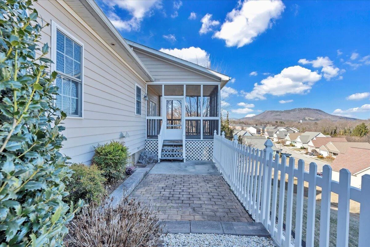 735 South Battery DR - Photo 38