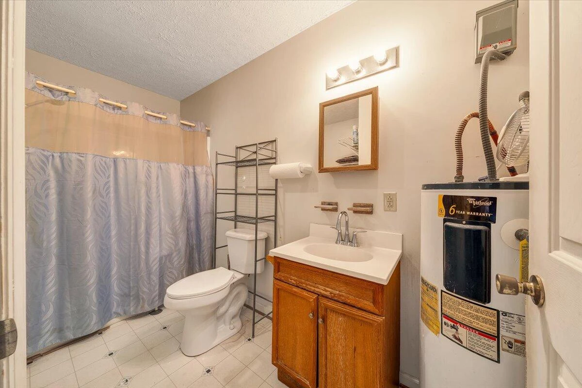 599 Highland Hills RD - Photo 14