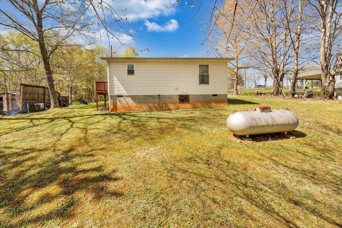 599 Highland Hills RD - Photo 19