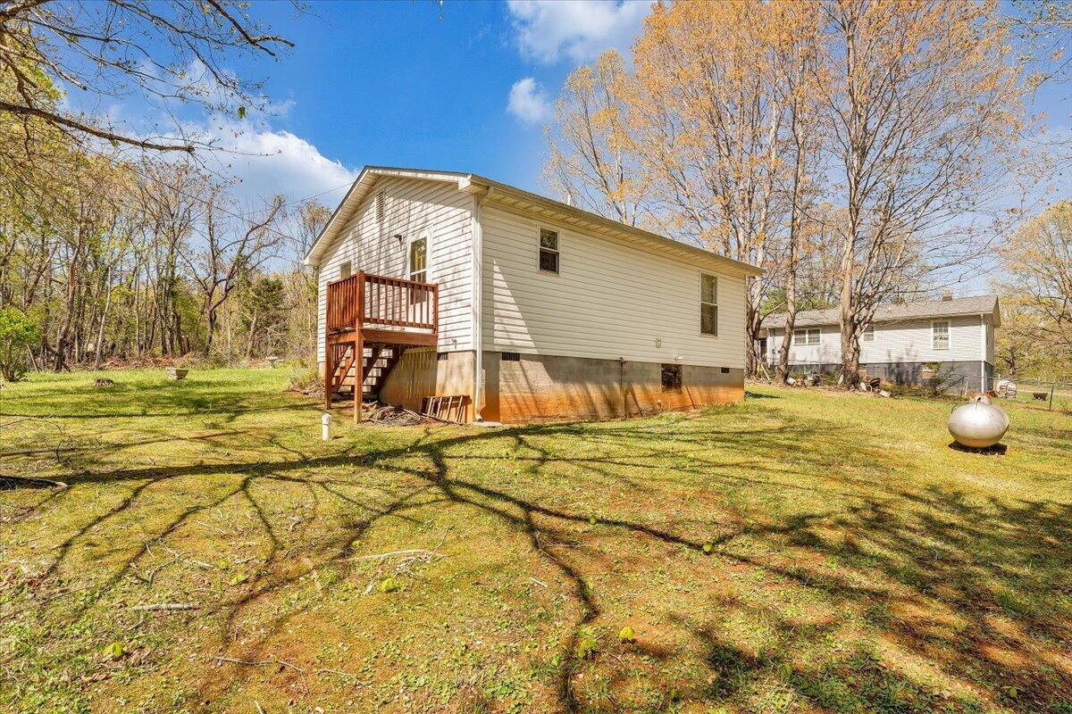 599 Highland Hills RD - Photo 21