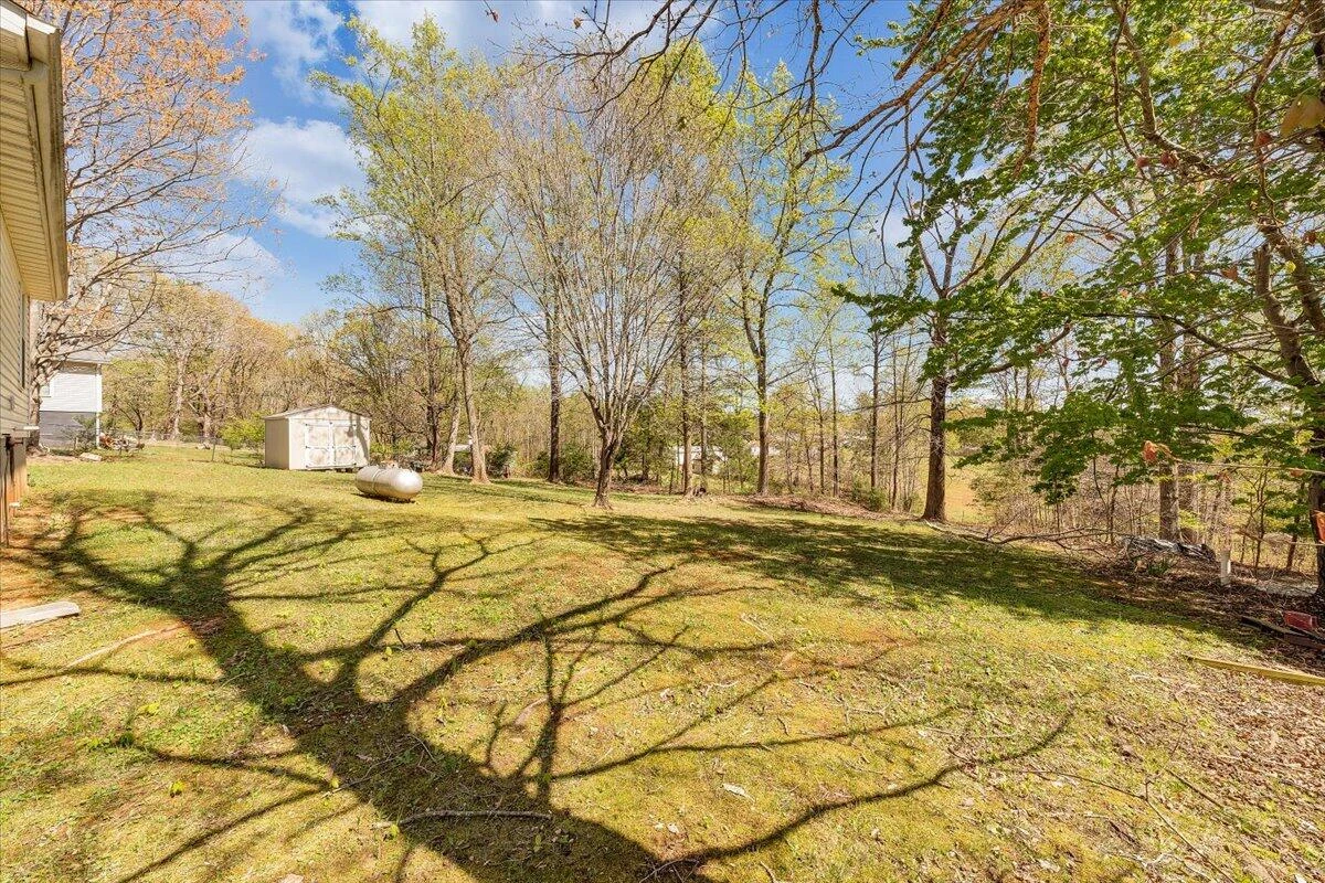 599 Highland Hills RD - Photo 22