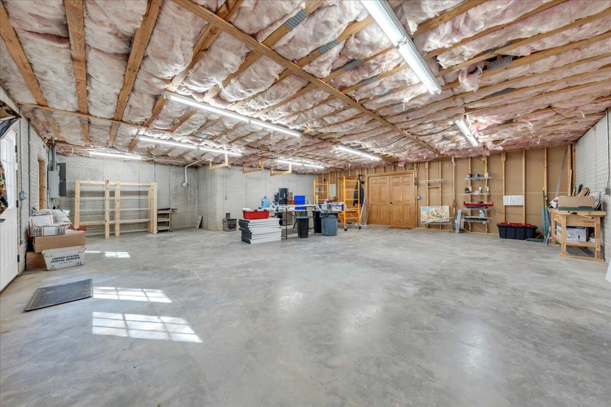 181 Borderline RD - Photo 37