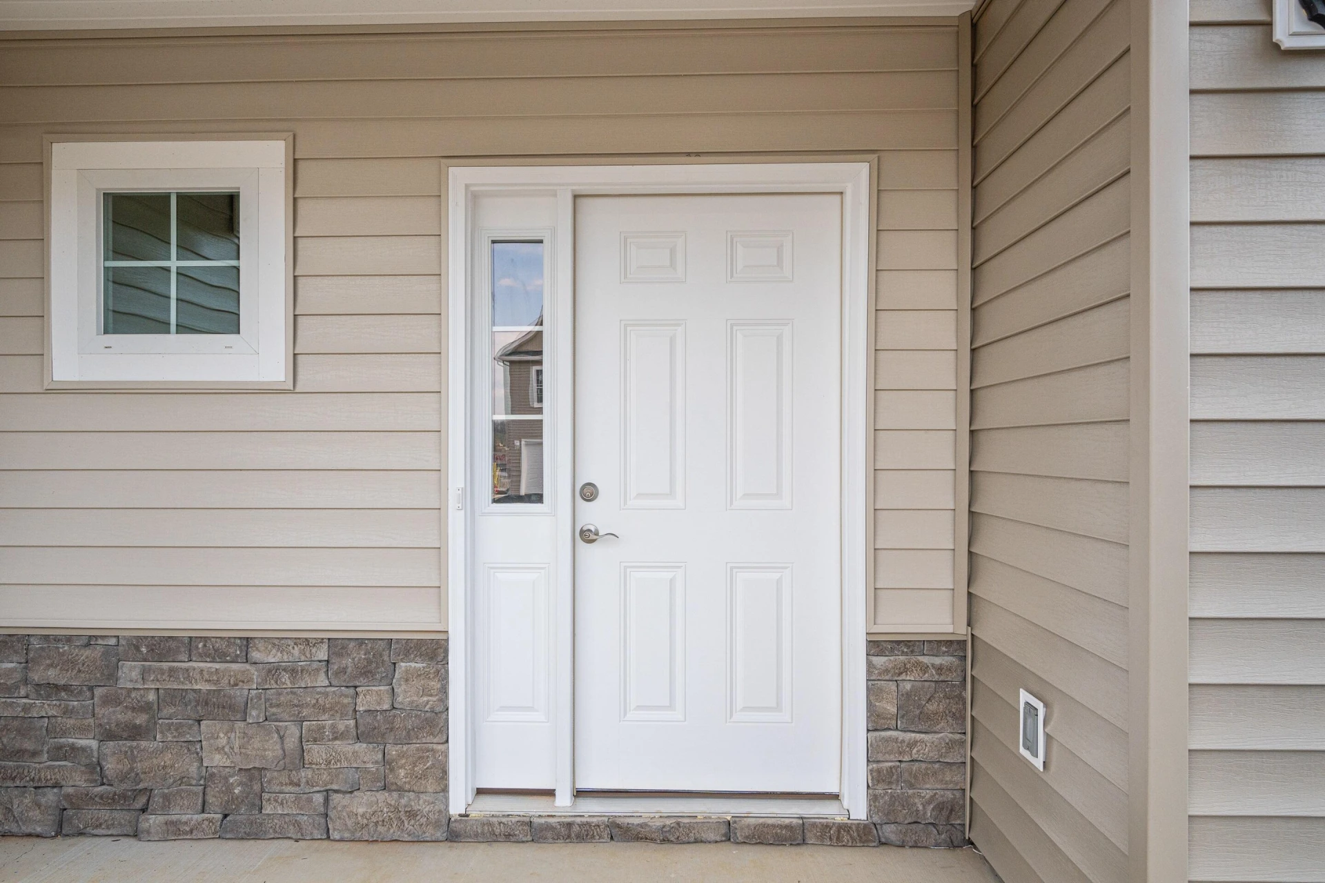 6140 Warren Newcomb DR - Photo 4