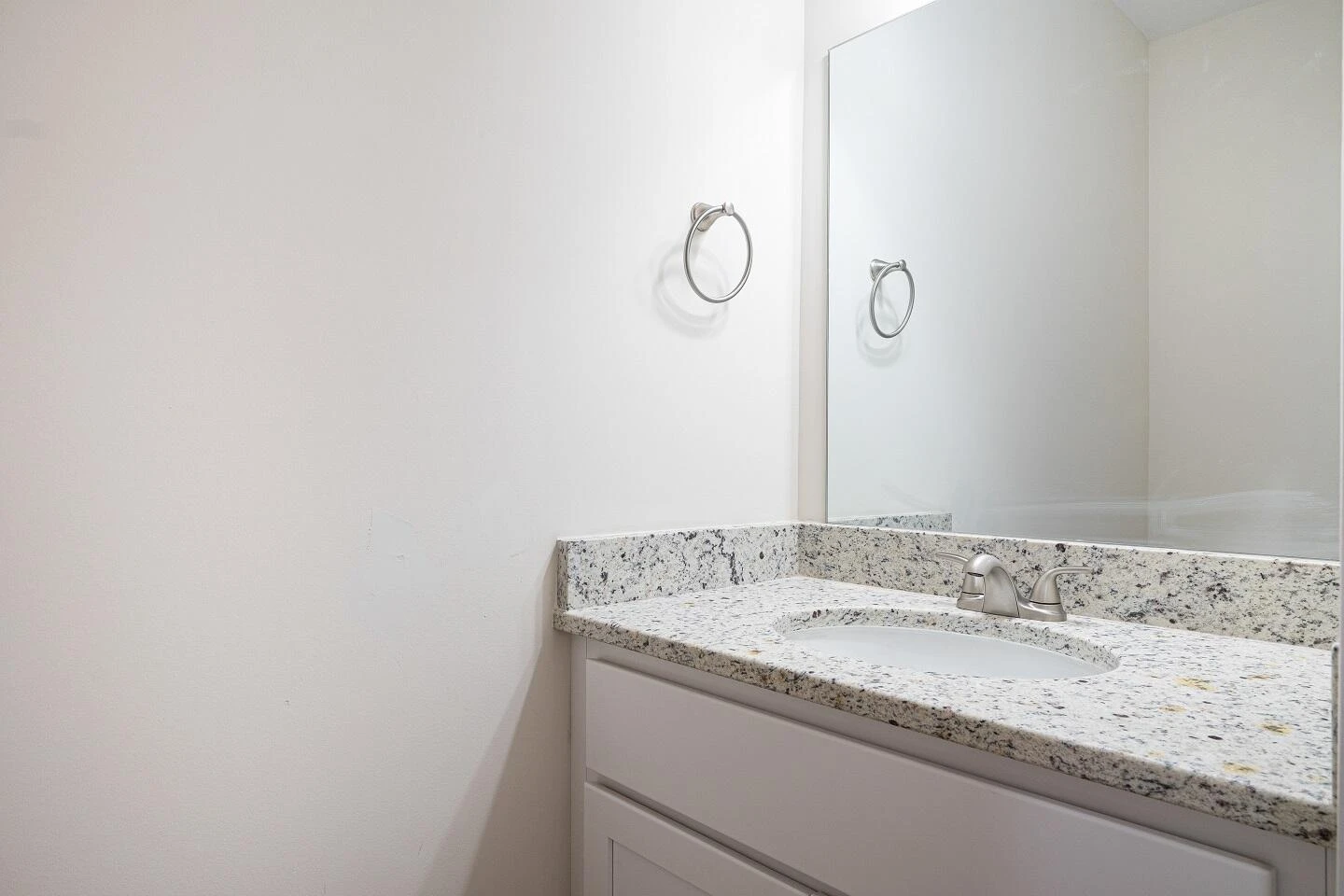 6142 Warren Newcomb DR - Photo 8