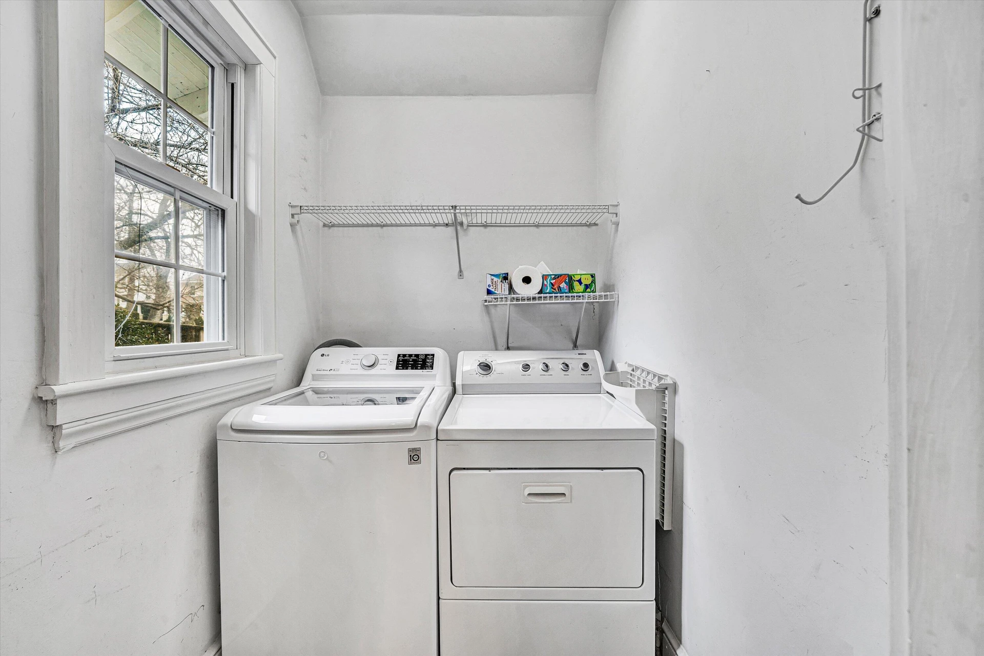 2702 Rosalind AVE - Photo 20