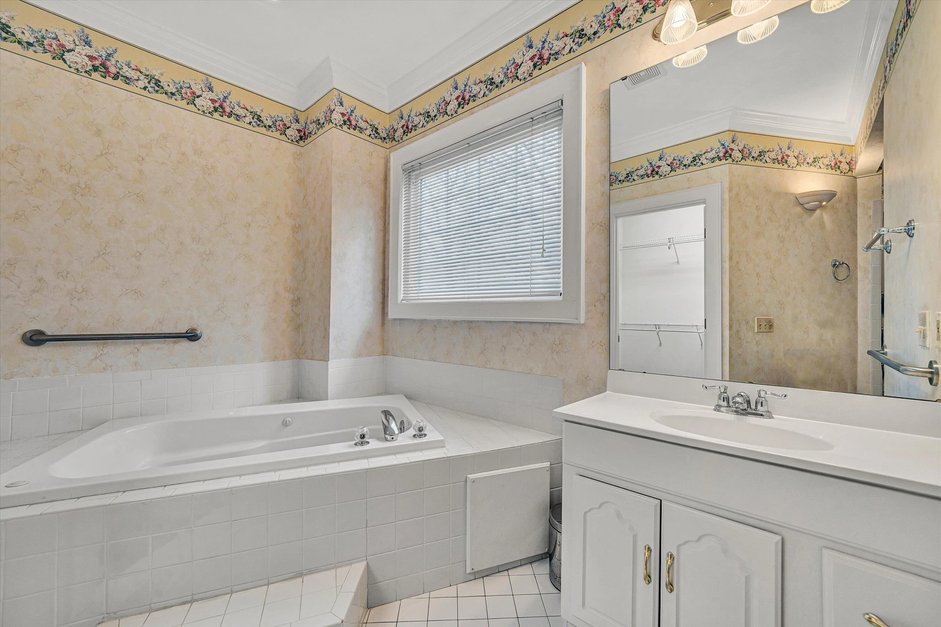 2702 Rosalind AVE - Photo 29