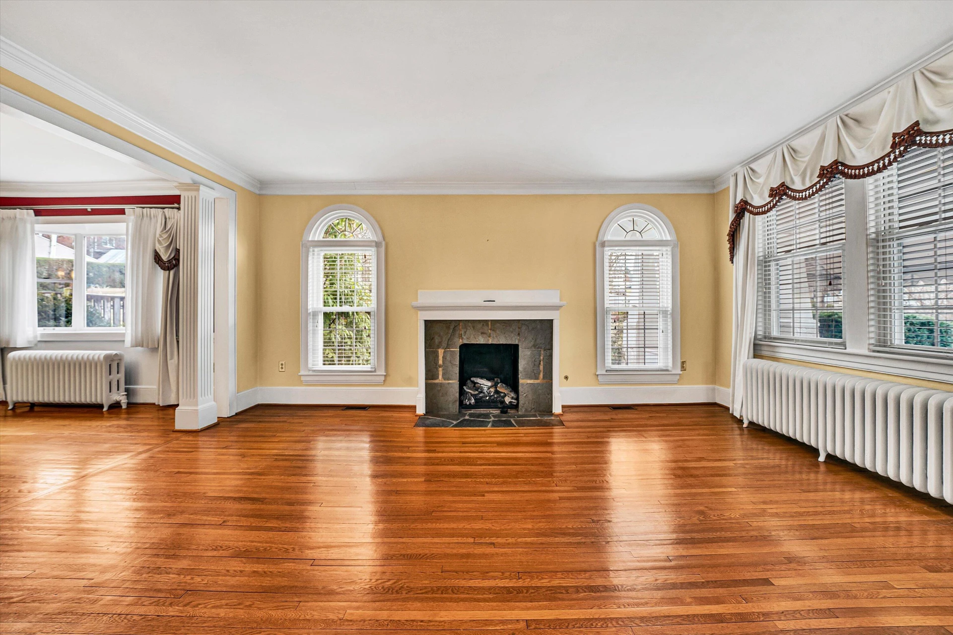2702 Rosalind AVE - Photo 9