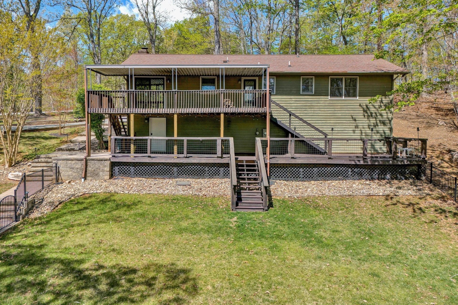 202 Sherwood DR