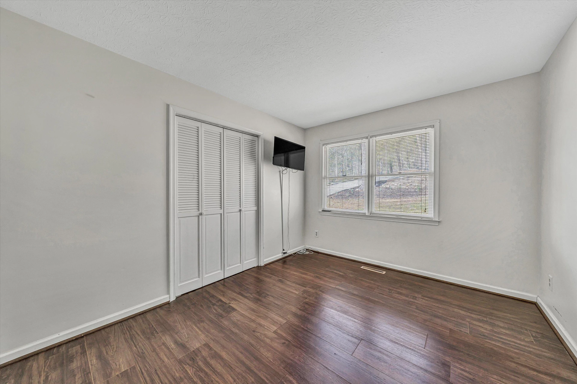 202 Sherwood DR - Photo 29