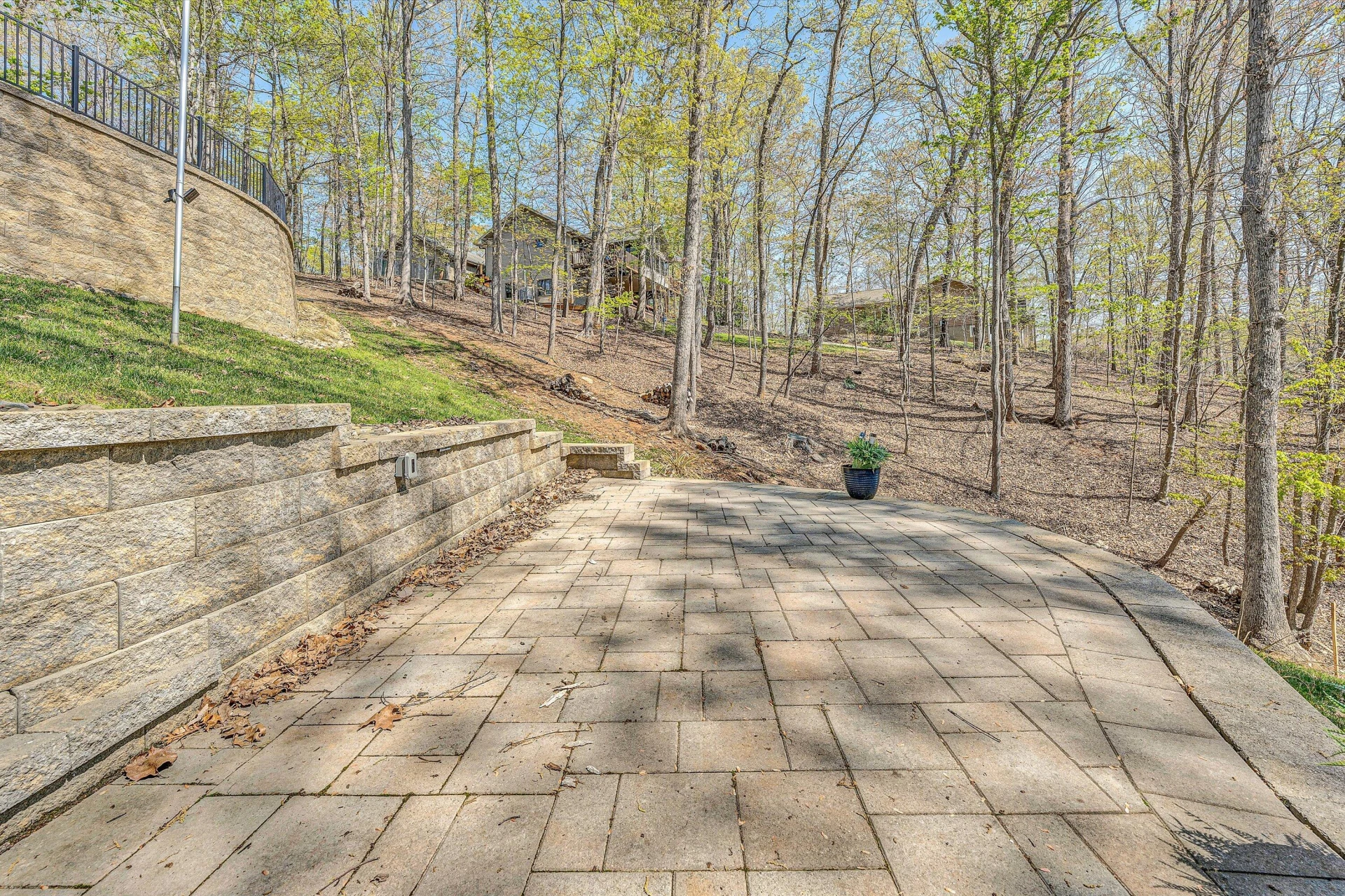 202 Sherwood DR - Photo 43