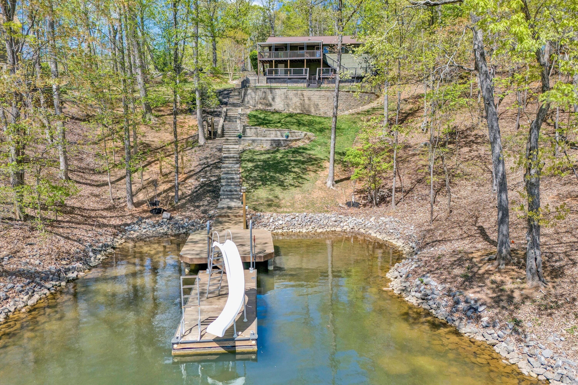 202 Sherwood DR - Photo 5