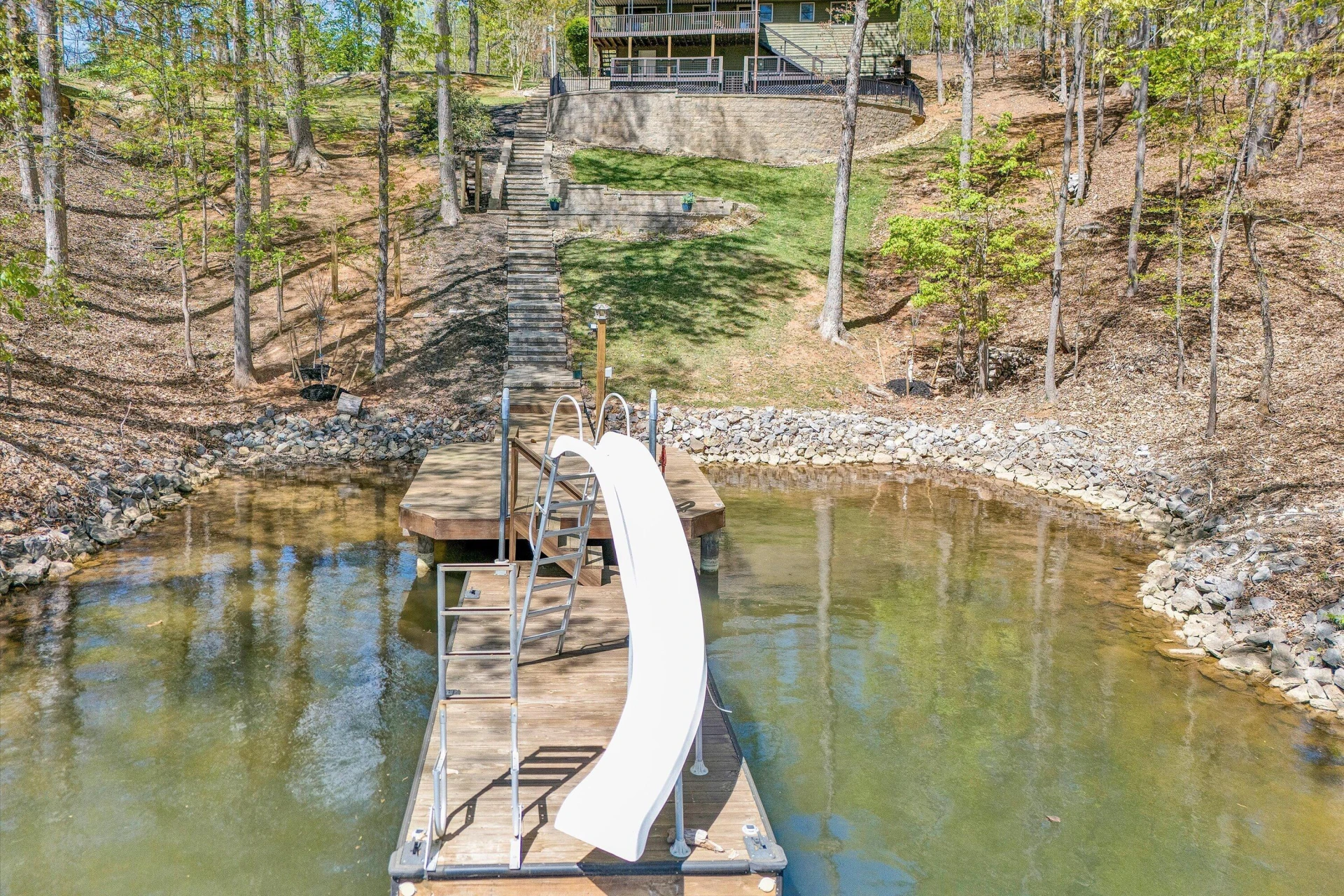 202 Sherwood DR - Photo 6