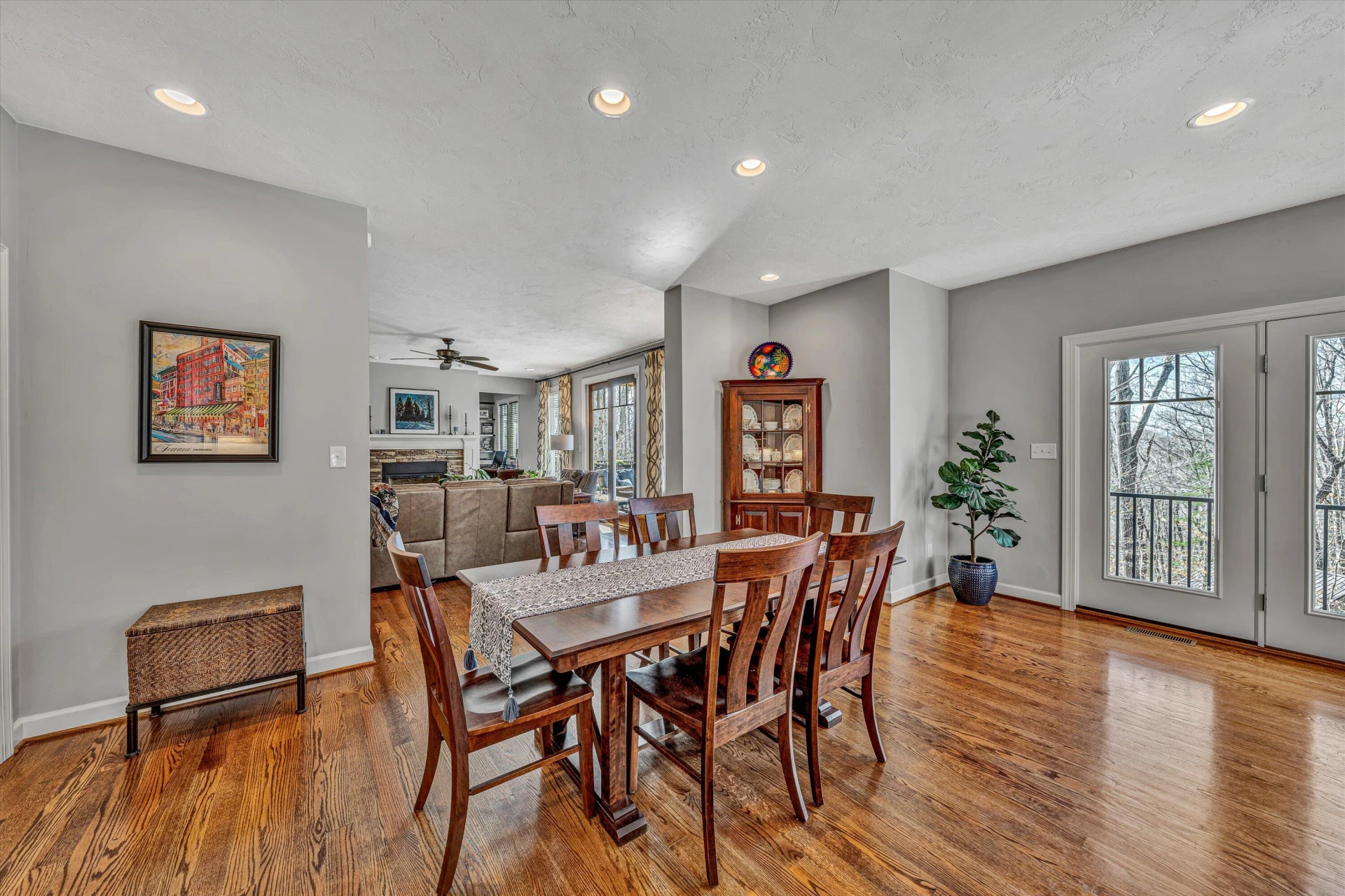 1169 Lakes Edge DR - Photo 17