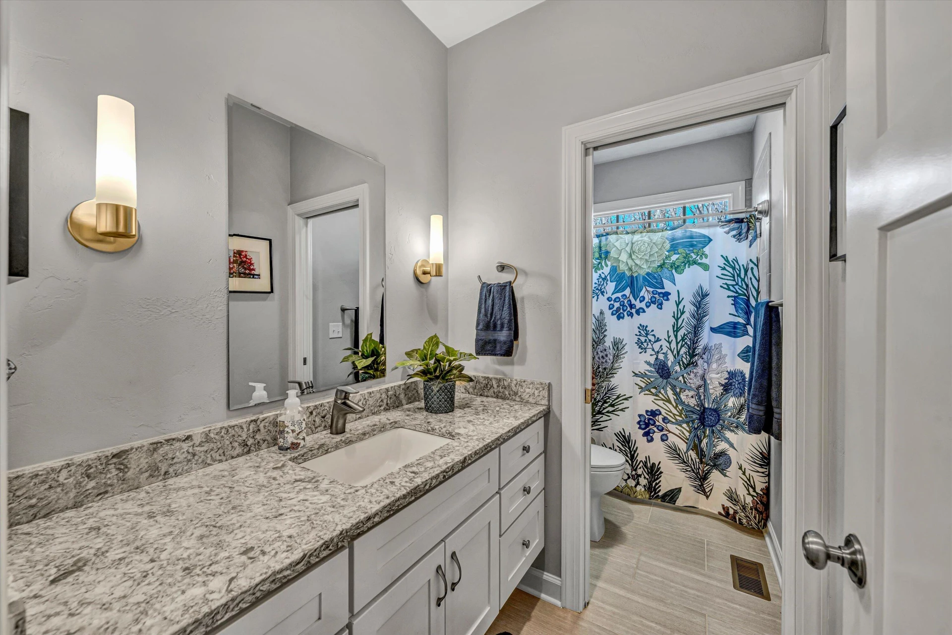 1169 Lakes Edge DR - Photo 23