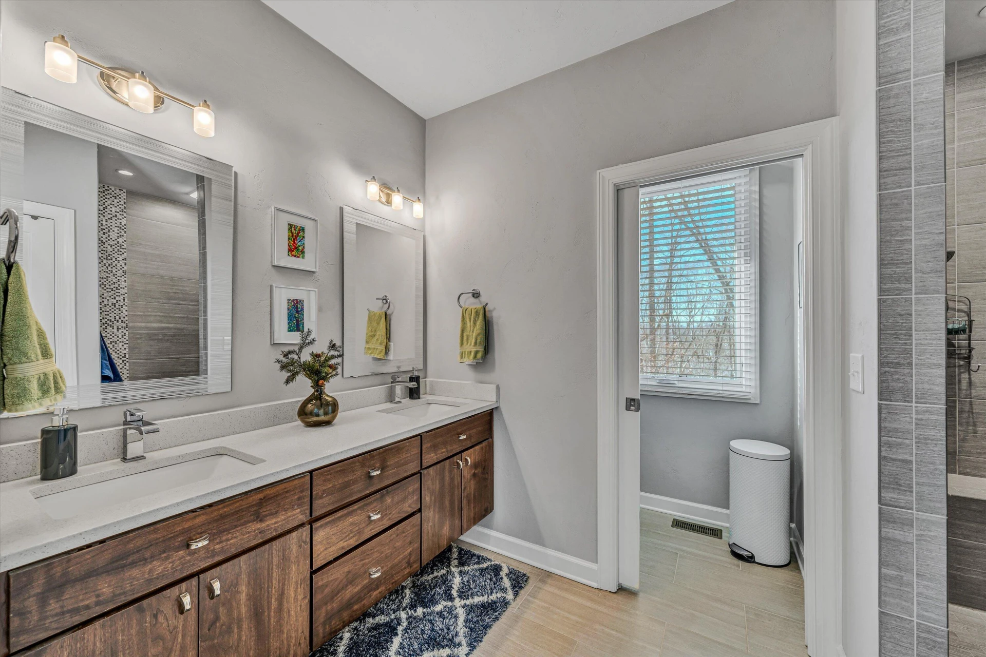 1169 Lakes Edge DR - Photo 28