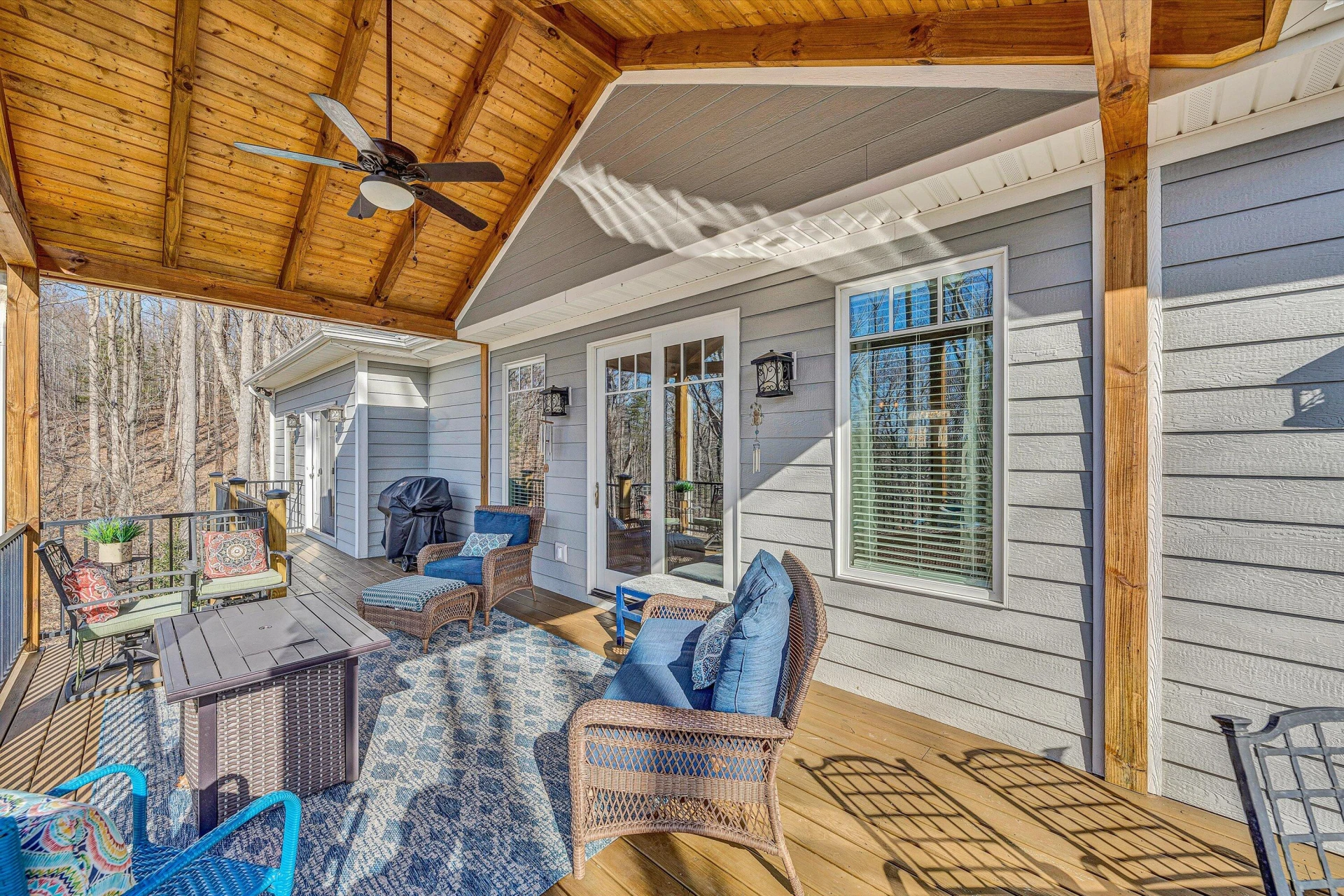 1169 Lakes Edge DR - Photo 34