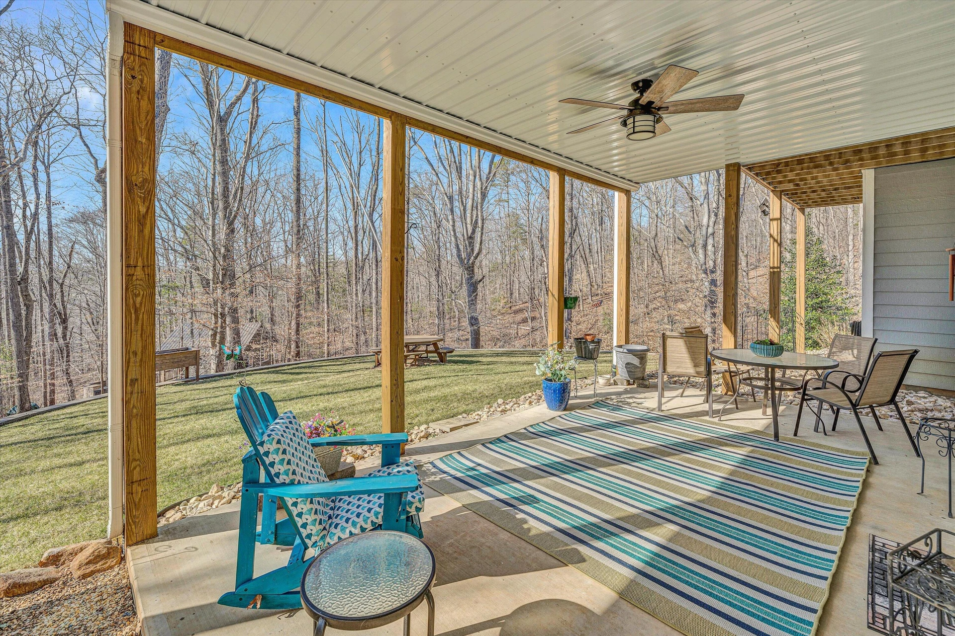 1169 Lakes Edge DR - Photo 48