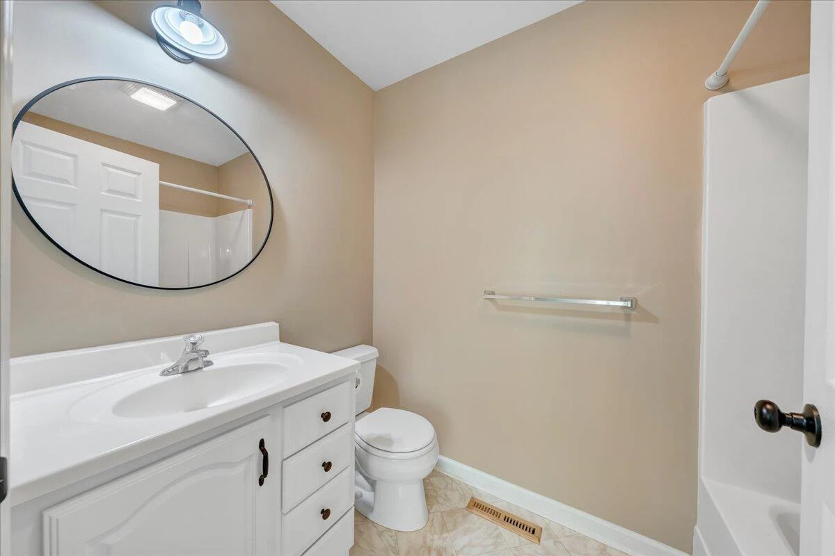 101 Cedar Bluff LN - Photo 22