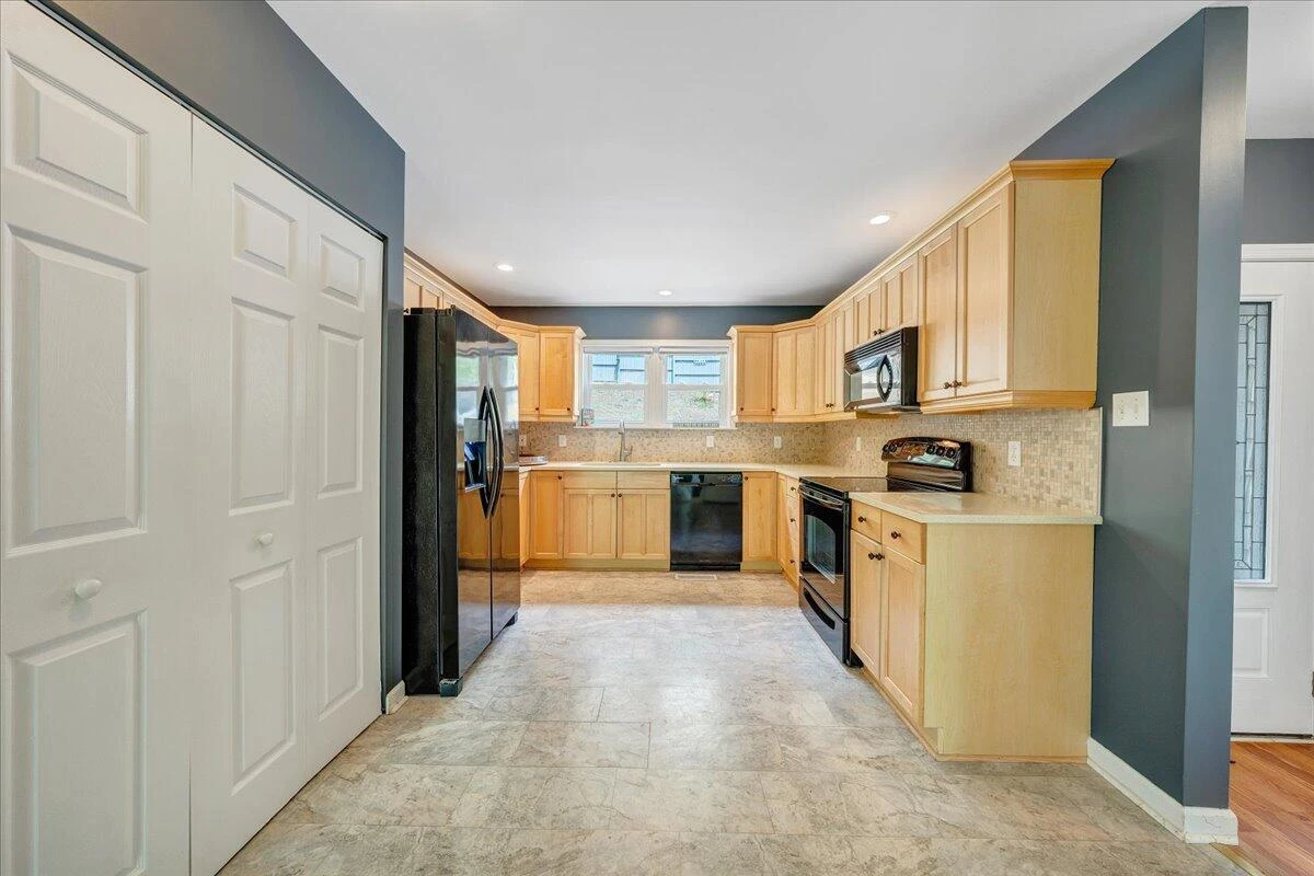 101 Cedar Bluff LN - Photo 6