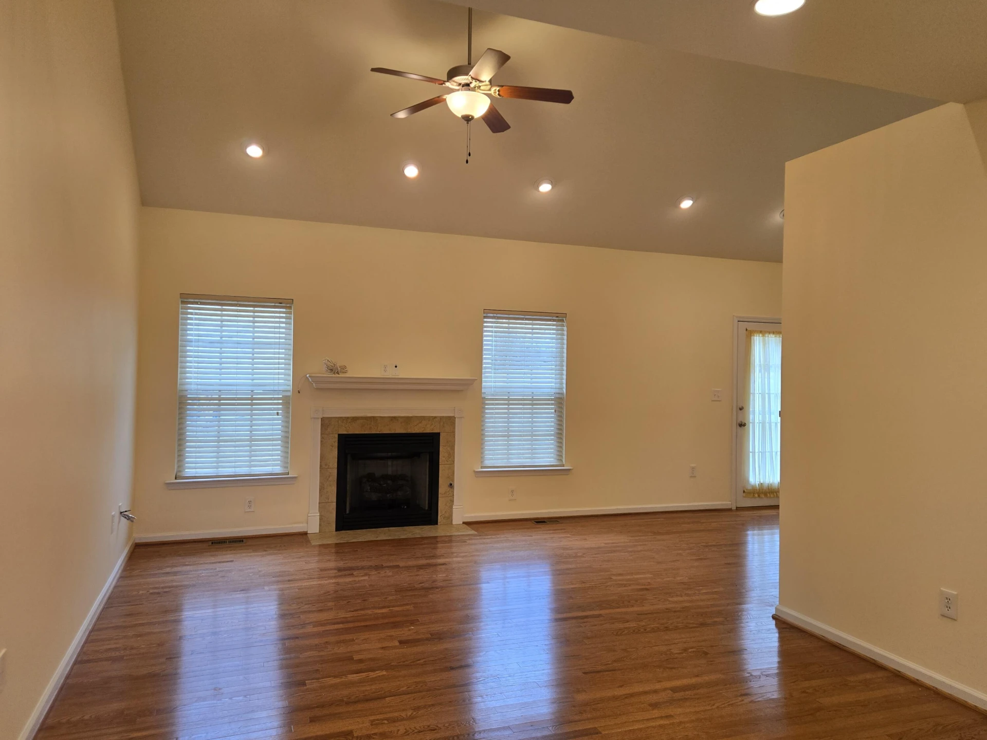 4301 William CT - Photo 7