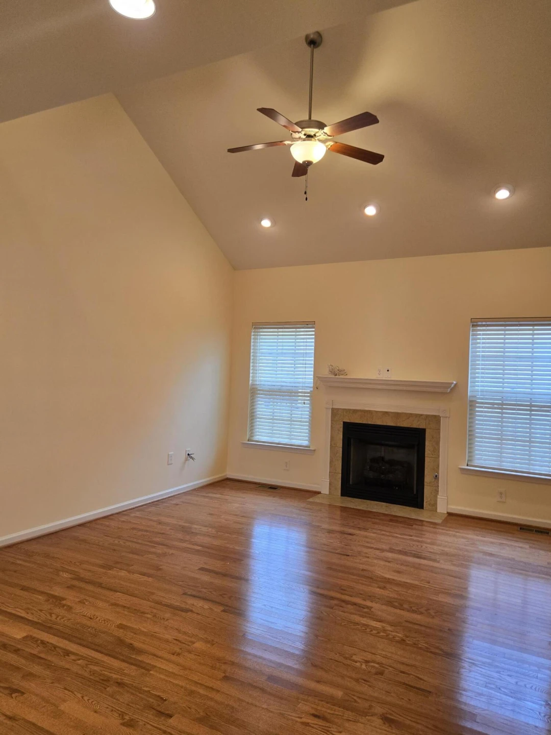 4301 William CT - Photo 8