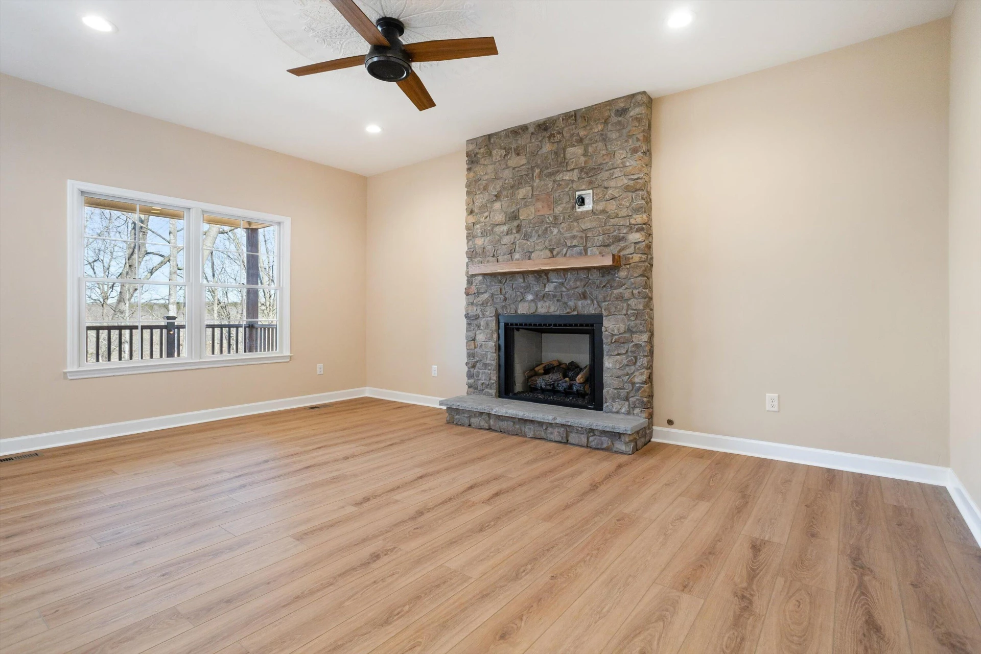 129 Walnut Trace DR - Photo 15