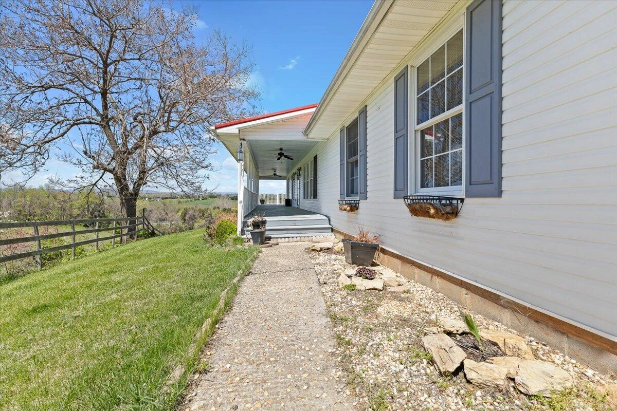 489 Arch Mill RD - Photo 2