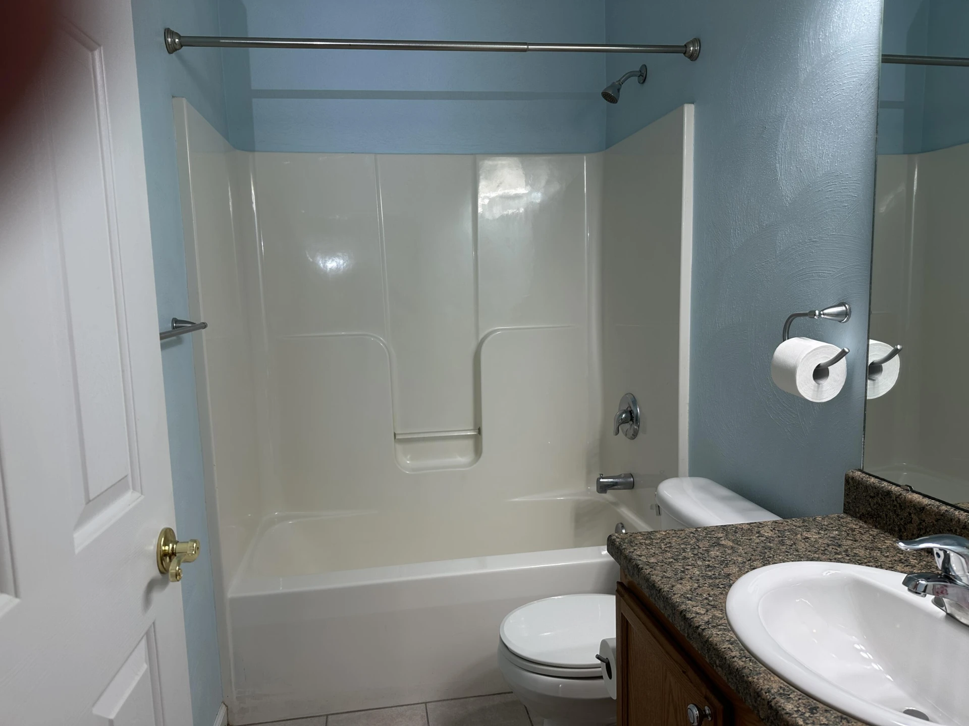 8233 Emerald Court DR - Photo 17