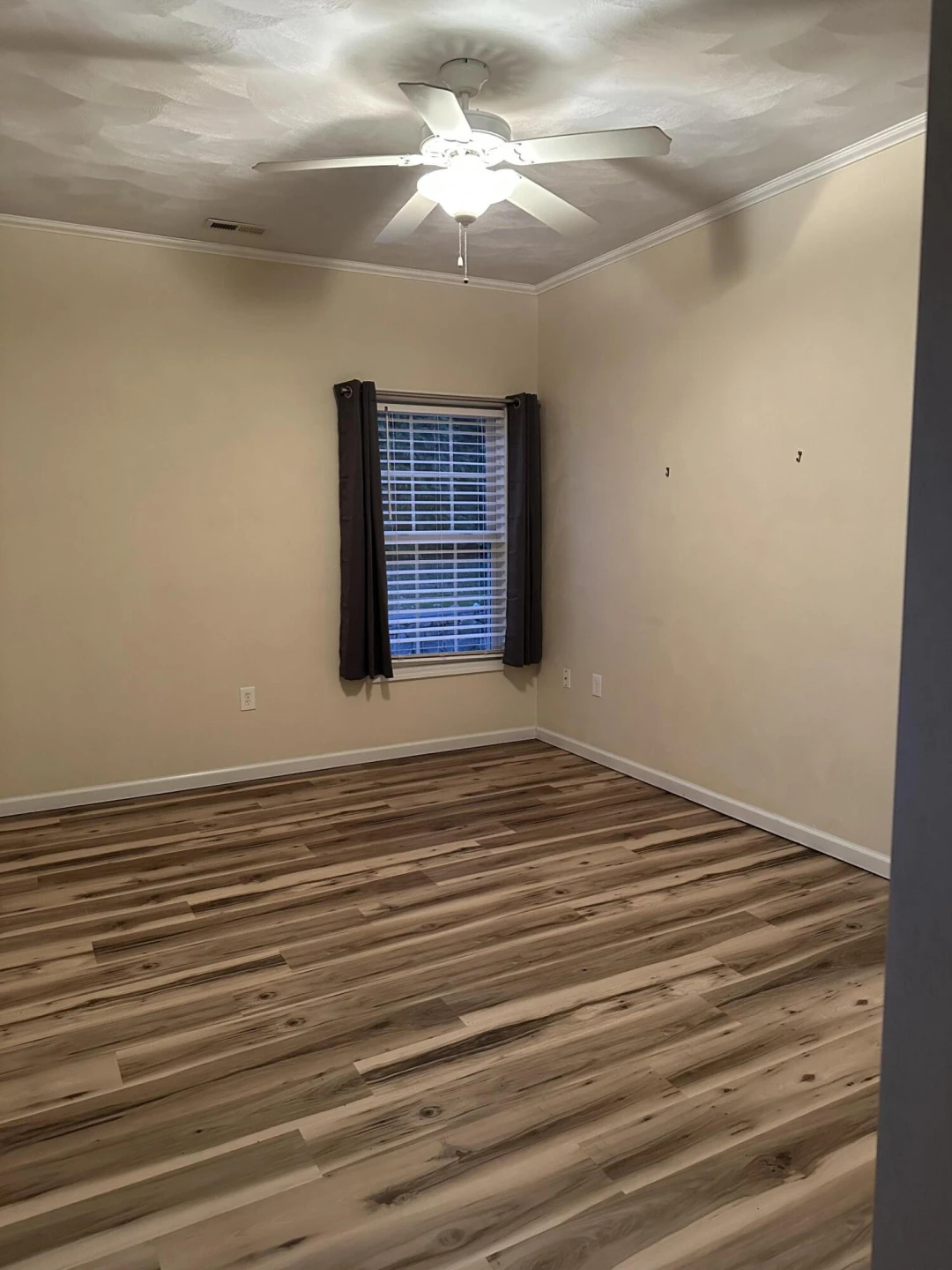 8233 Emerald Court DR - Photo 20