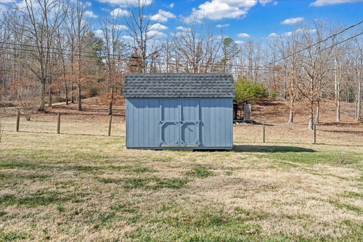 5707 Bens Run RD - Photo 26