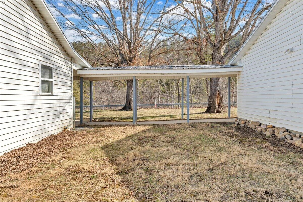 5707 Bens Run RD - Photo 32
