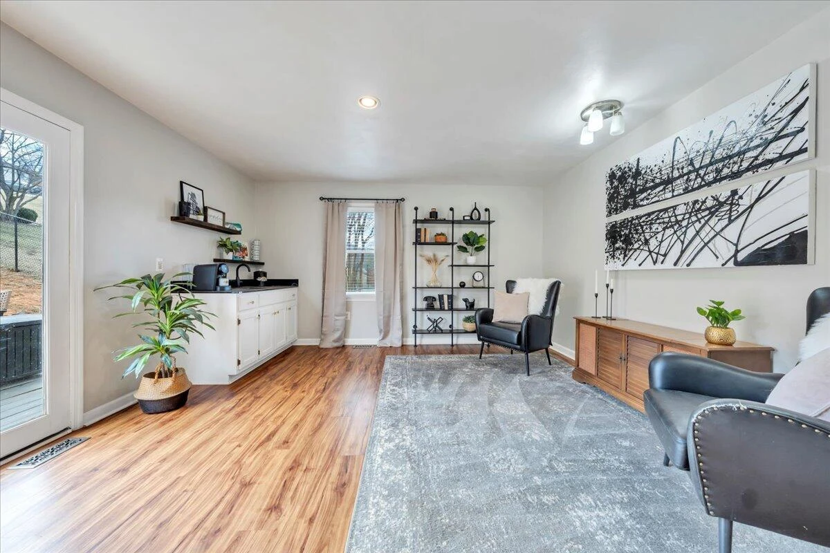 2400 Olde Salem DR - Photo 17