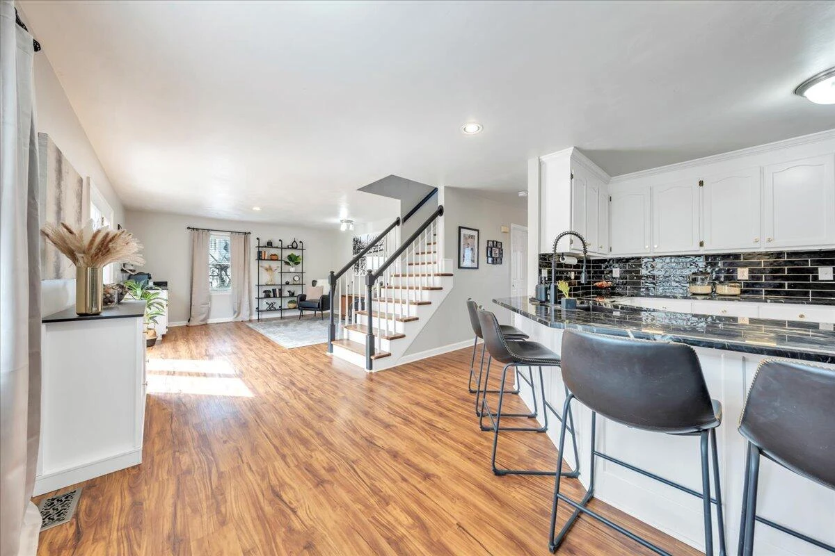 2400 Olde Salem DR - Photo 19