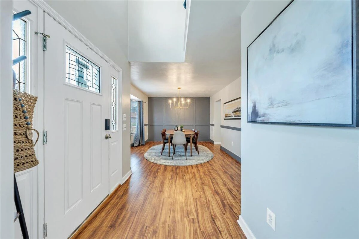 2400 Olde Salem DR - Photo 3