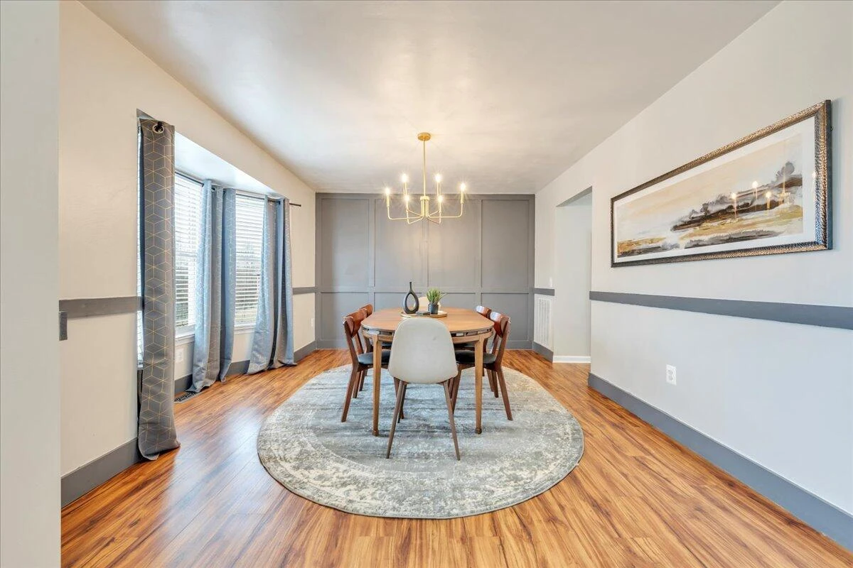 2400 Olde Salem DR - Photo 4