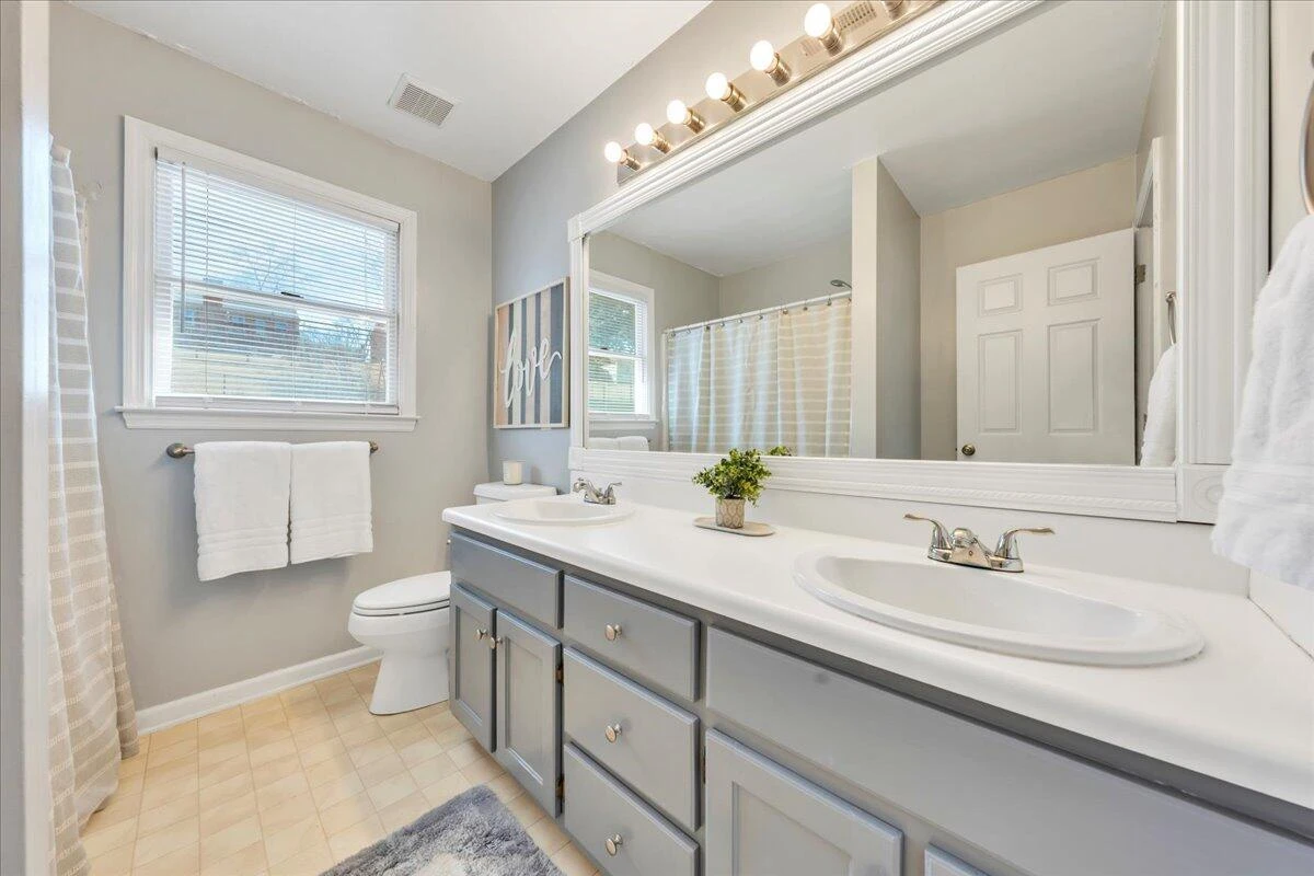2400 Olde Salem DR - Photo 48