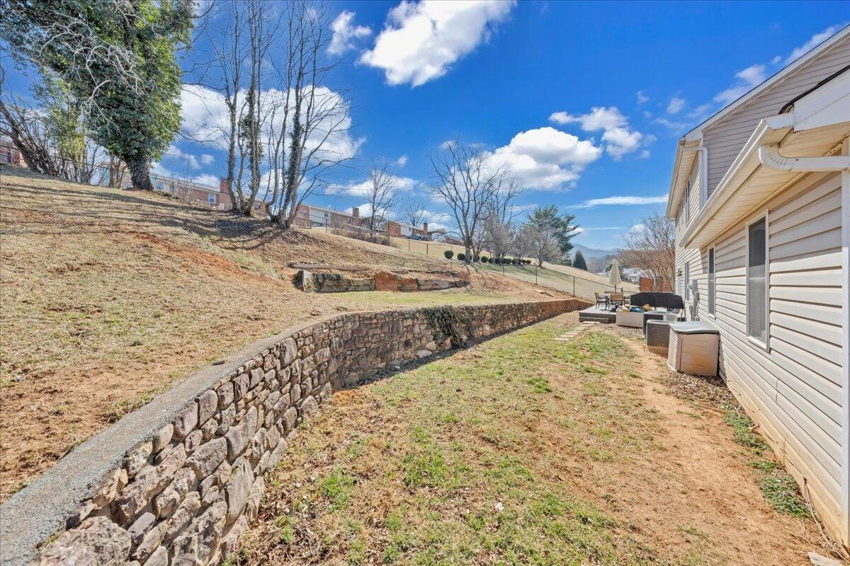 2400 Olde Salem DR - Photo 62