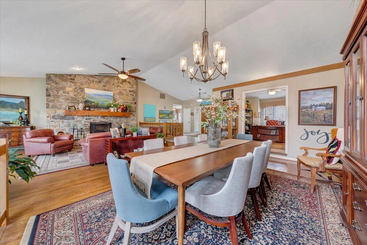 4921 Hunting Hills DR - Photo 20